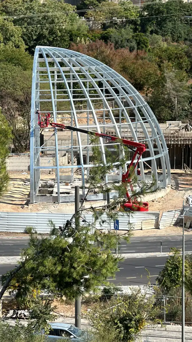 פרויקט פלדה של אלכס עבודות מתכת