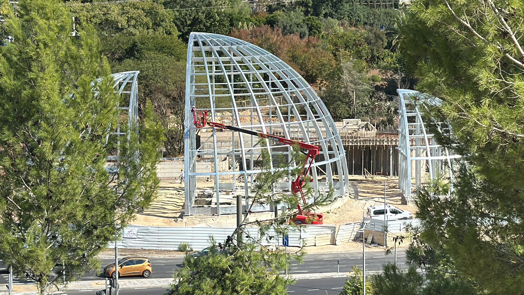 זקוקים לעבודת מתכת בהתאמה אישית?